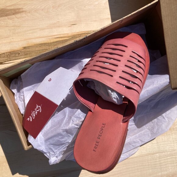 NEW Free People  Slice of Sun fine leathers Sandals in watermelon for women 3J2 - Picture 8 of 12
